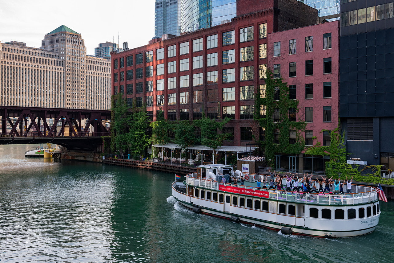 A Sunday Morning Yoga Cruise on the Chicago River
